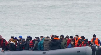 Campaigners want UK to introduce refugee visas to stop risky Channel crossings
