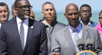 Chicago: Multiple officers being probed for alleged sexual interactions with migrants