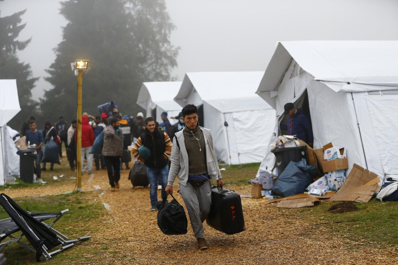 Hamburg to Build More Temporary Tents for Asylum Seekers Amidst Growing Refugee Crisis