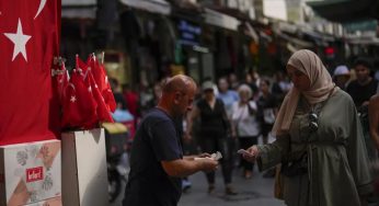 Minimum Wage Hike Sparks Inflation and Rate Cut Speculations in Turkey