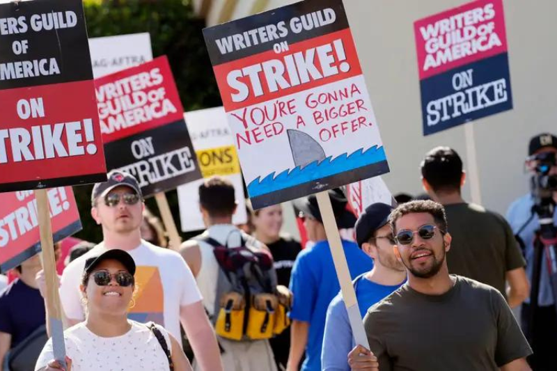 WGA To Evaluate New Labor Proposal From Hollywood Studios