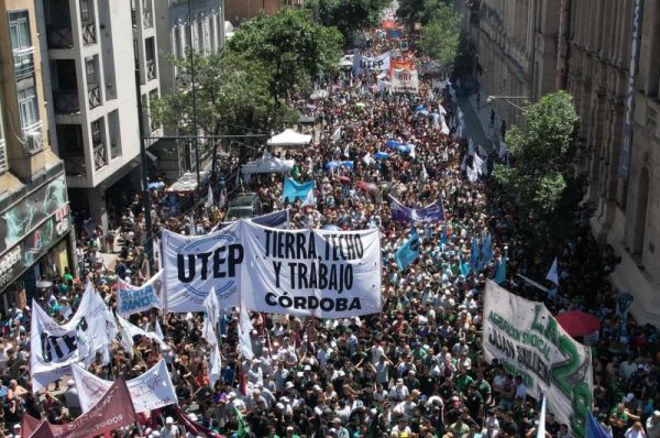 Argentina's oilseed and maritime workers unions began a strike in order to protest a labor reform bill backed by President Javier Milei, which lawmakers had begun debating earlier in the day.